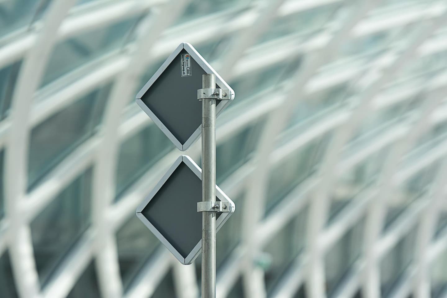Cover Image for Double Diamond Design Process: 5 Ways to Make It Work Better